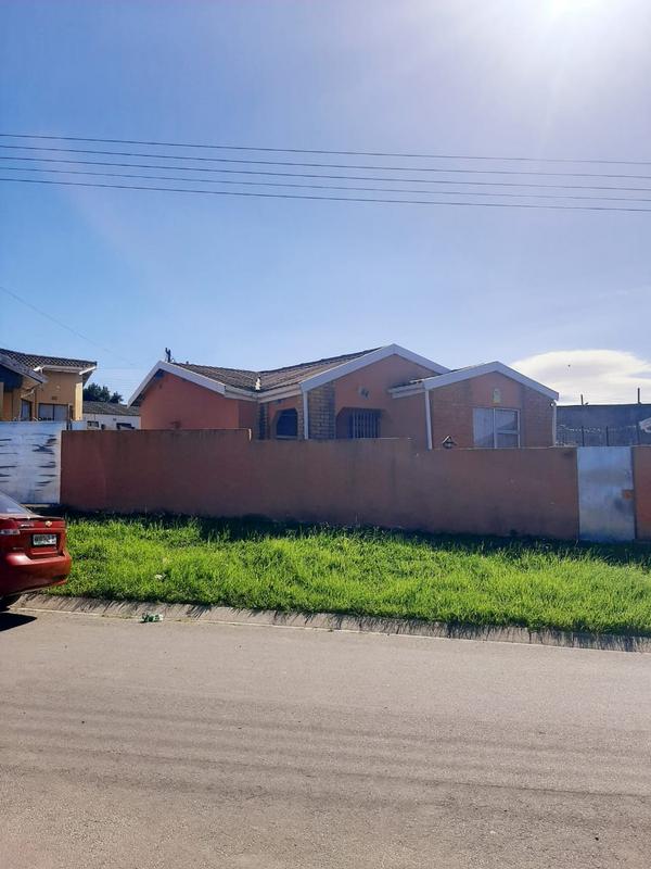 4 Bedroom Property for Sale in Mdantsane Nu 11 Eastern Cape